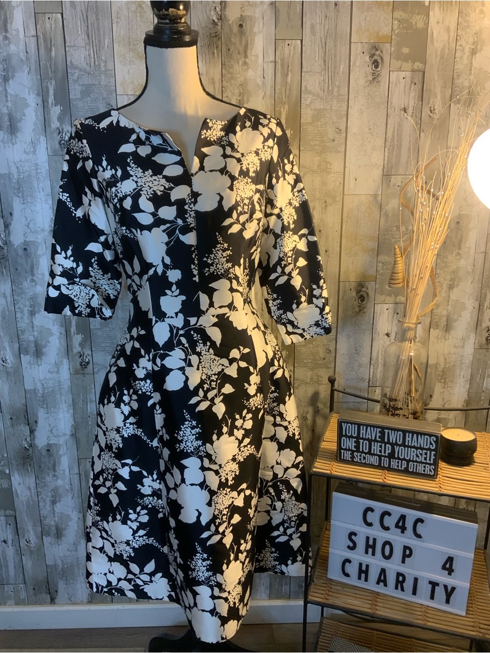 Oscar de la Renta Black and White Floral Midi Dress
